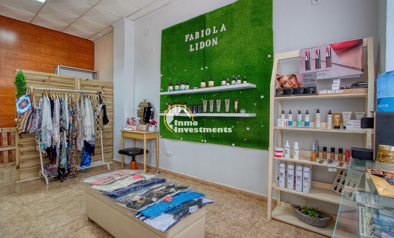 Resale - Commercial - Torrevieja - La Mata