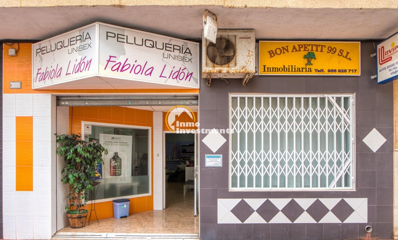 Resale - Commercial - Torrevieja - La Mata