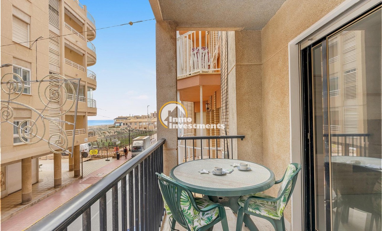 Resale - Apartment - Torrevieja - La Mata