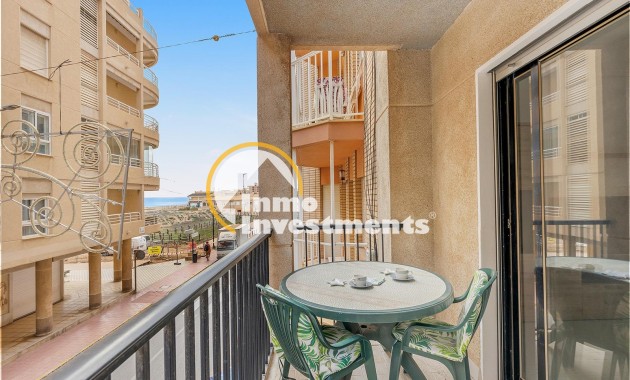 Resale - Apartment - Torrevieja - La Mata