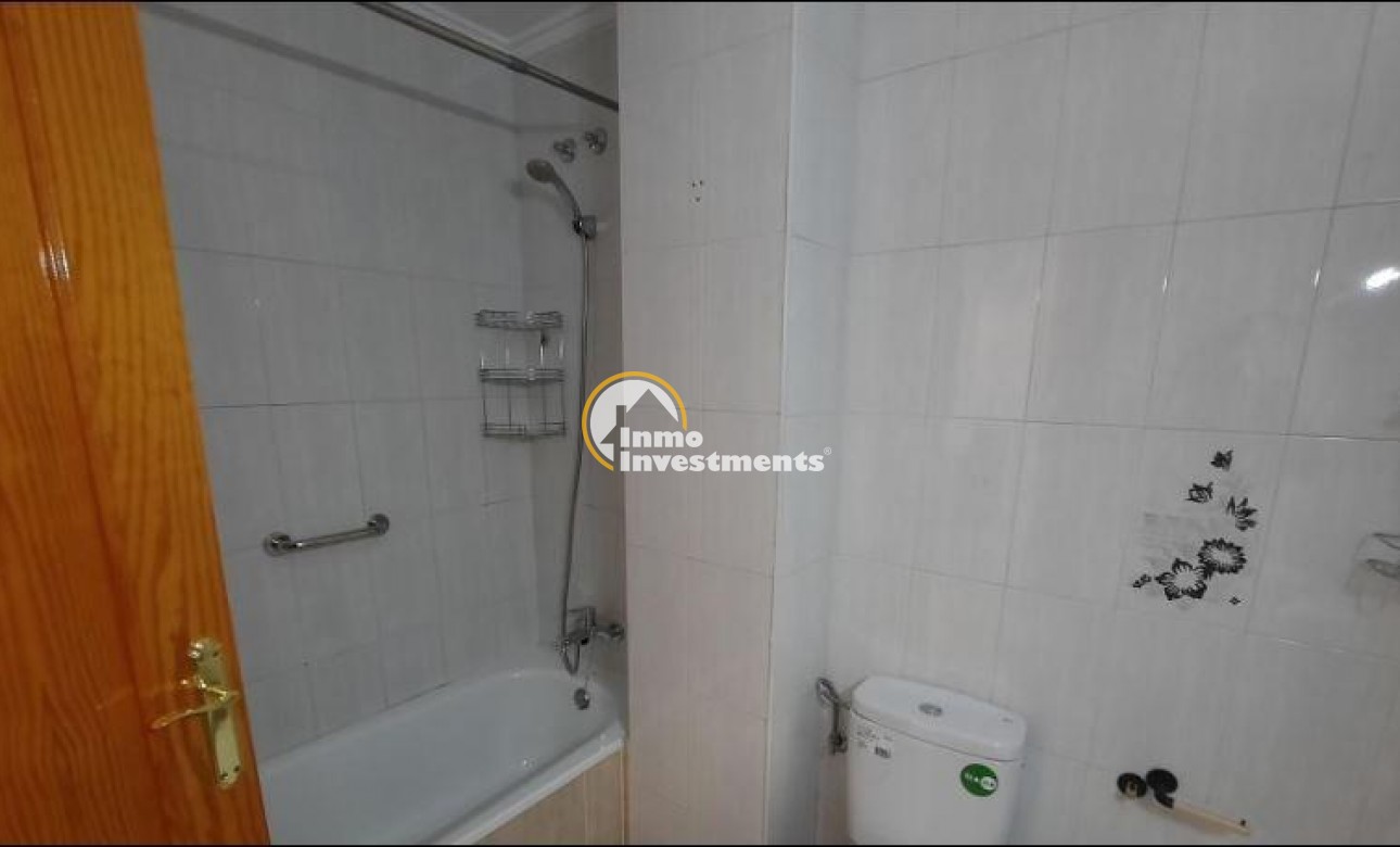 Resale - Apartment - Torrevieja - La Mata