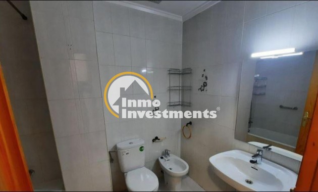 Resale - Apartment - Torrevieja - La Mata