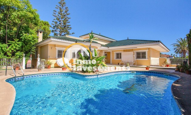 Resale - Villa - Torrevieja - Torreta Florida