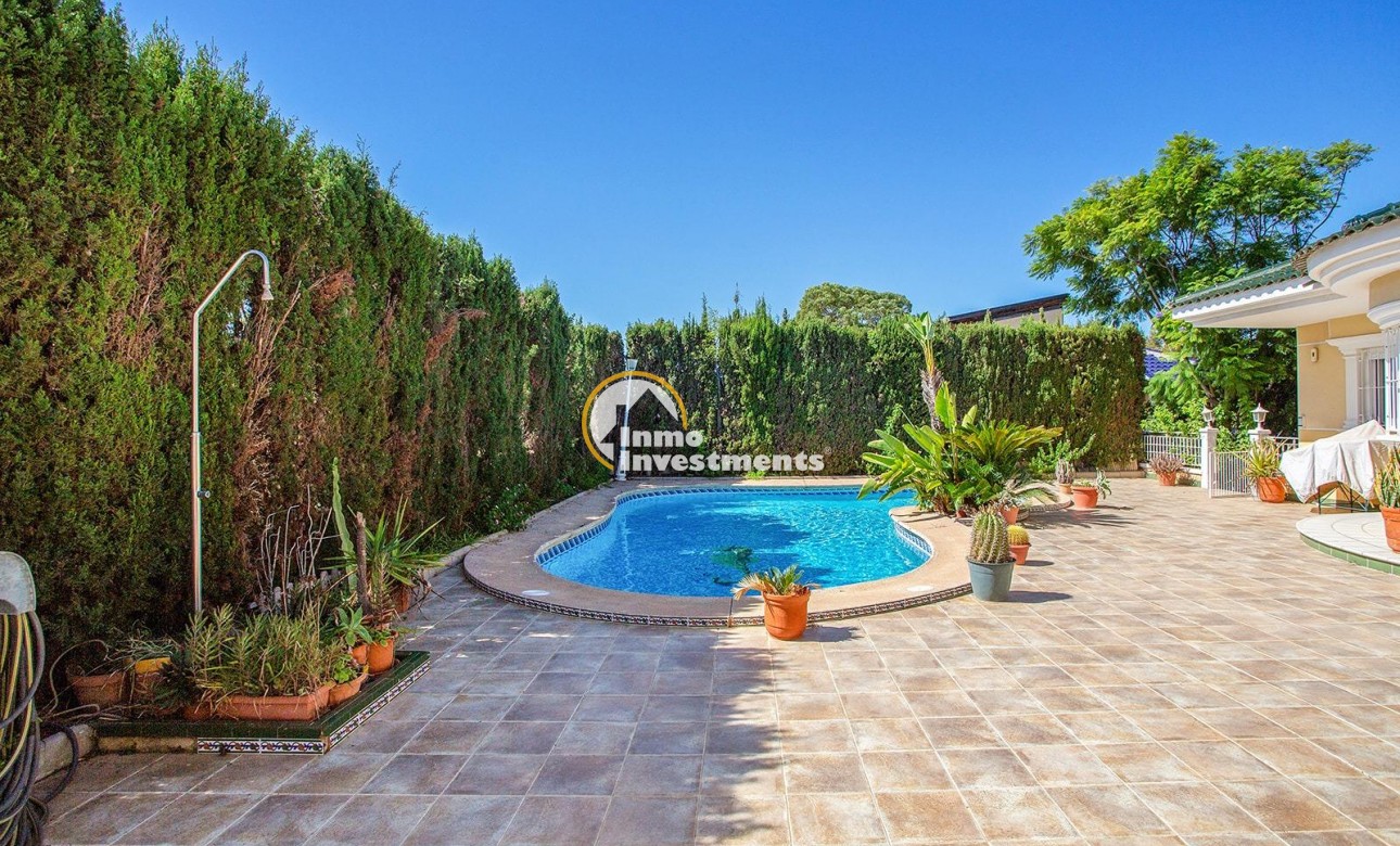 Resale - Villa - Torrevieja - Torreta Florida