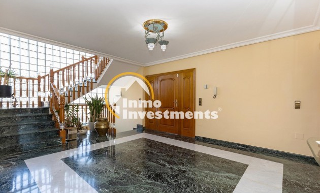 Resale - Villa - Torrevieja - Torreta Florida