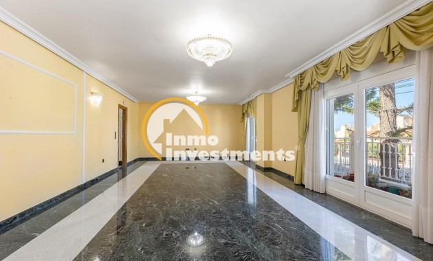 Resale - Villa - Torrevieja - Torreta Florida