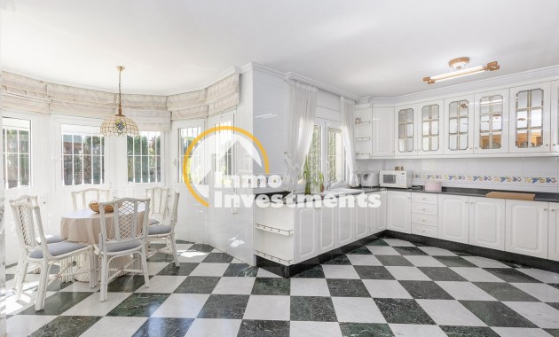 Resale - Villa - Torrevieja - Torreta Florida