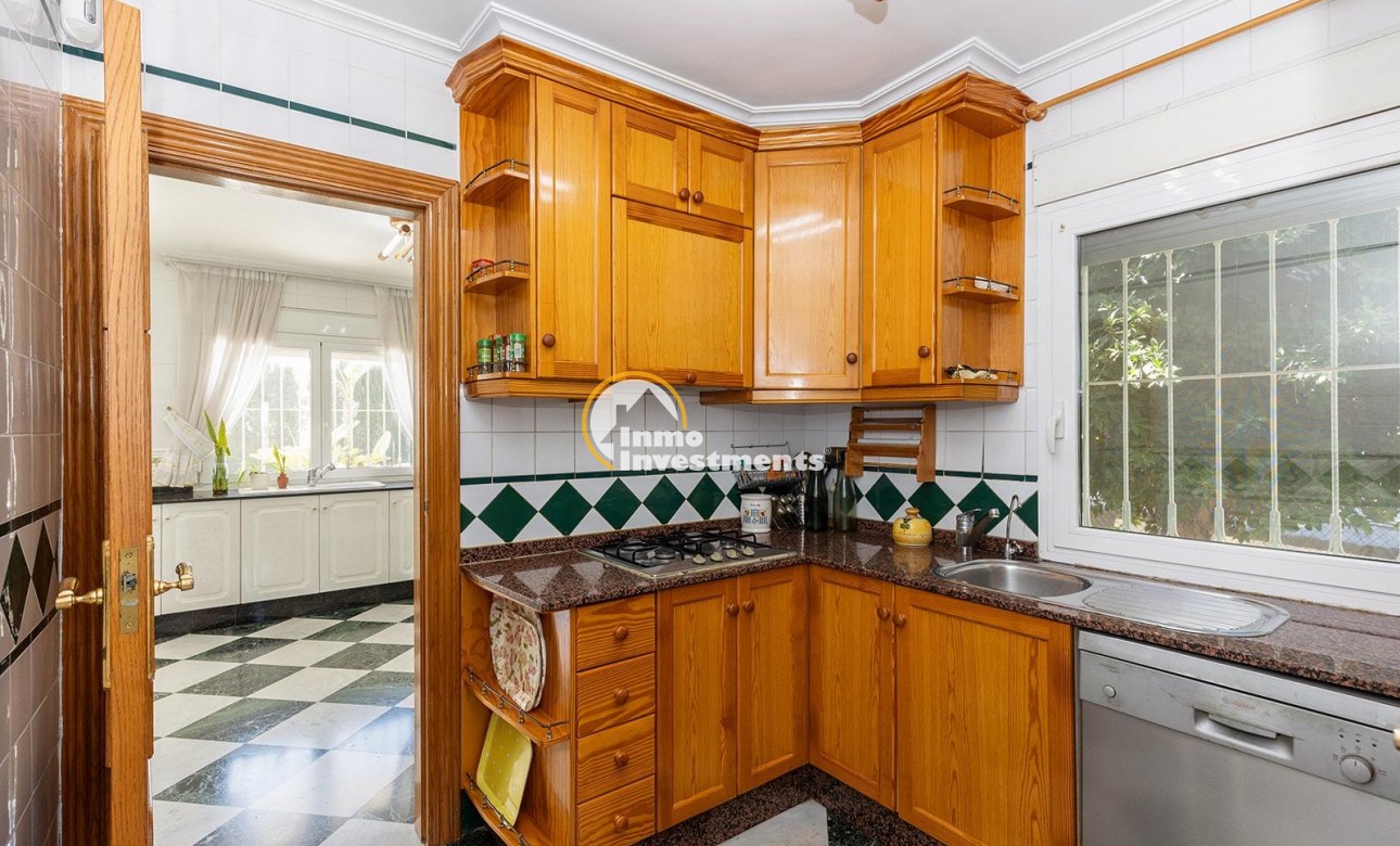 Resale - Villa - Torrevieja - Torreta Florida