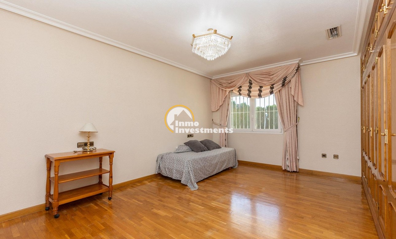 Resale - Villa - Torrevieja - Torreta Florida