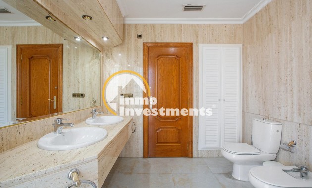 Resale - Villa - Torrevieja - Torreta Florida