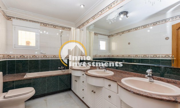 Resale - Villa - Torrevieja - Torreta Florida