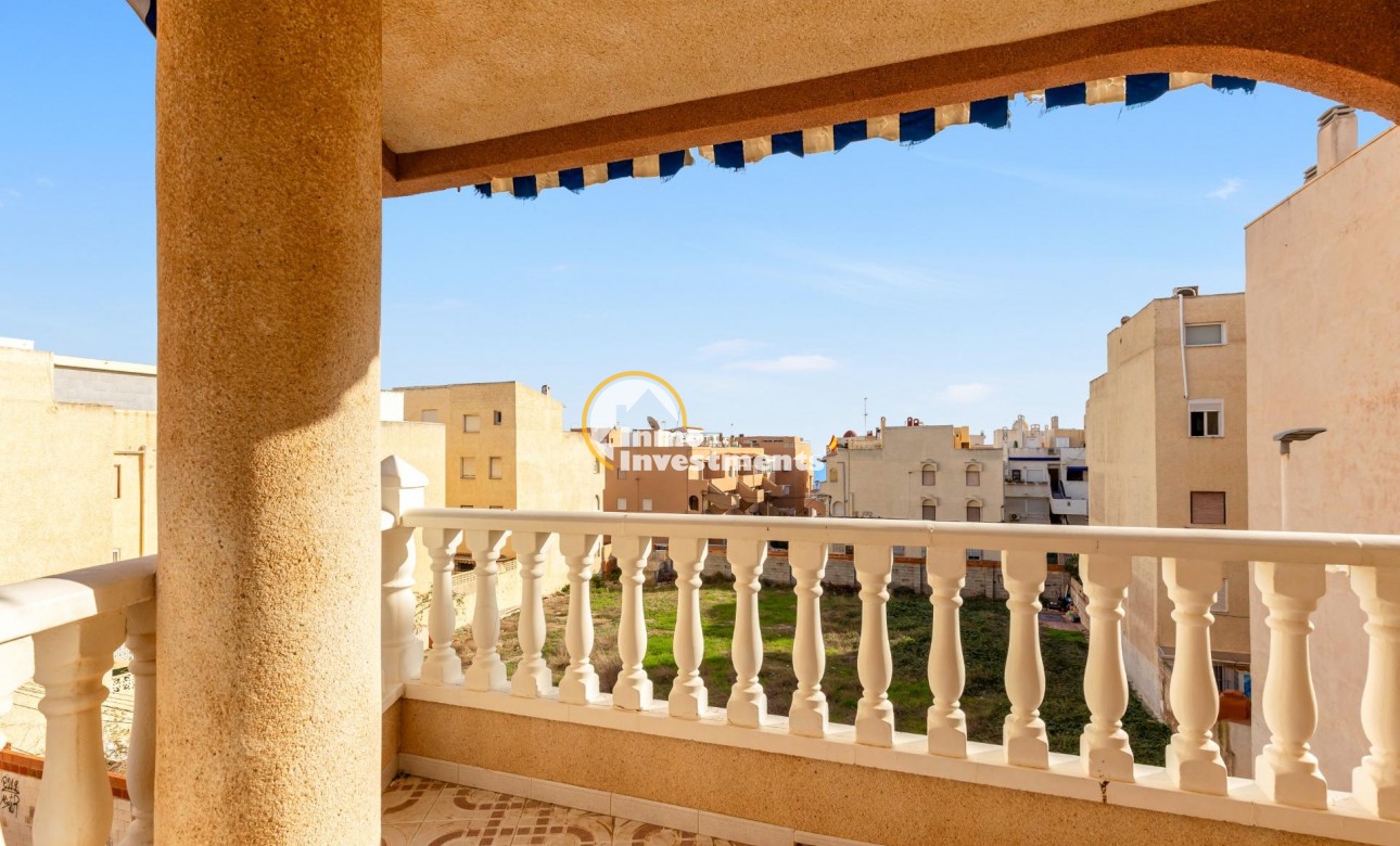 Resale - Apartment - Torrevieja - La Mata