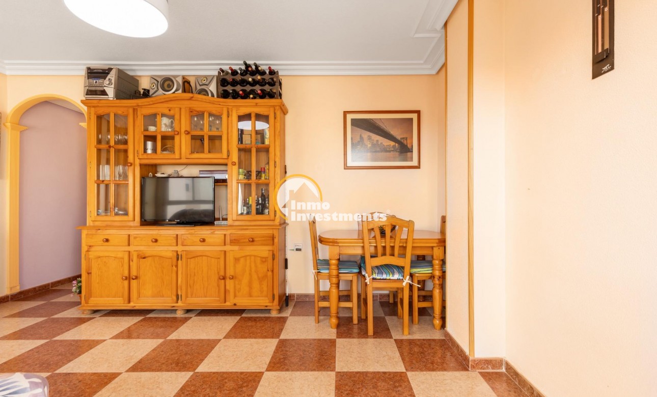 Resale - Apartment - Torrevieja - La Mata