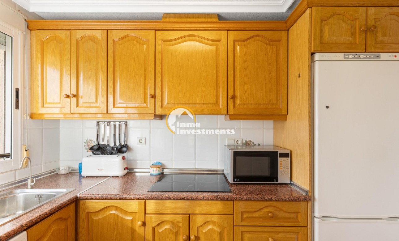 Resale - Apartment - Torrevieja - La Mata