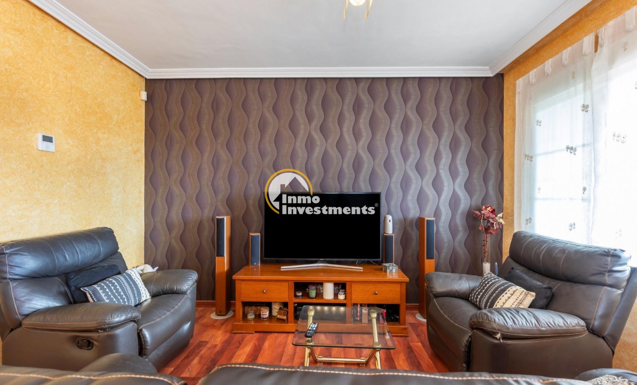 Bestaande bouw - Half vrijstaande villa - Torrevieja - Aguas Nuevas