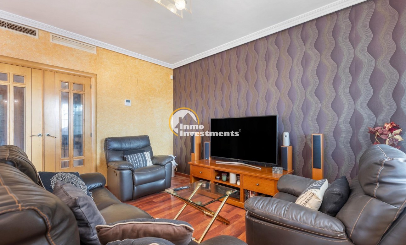 Bestaande bouw - Half vrijstaande villa - Torrevieja - Aguas Nuevas