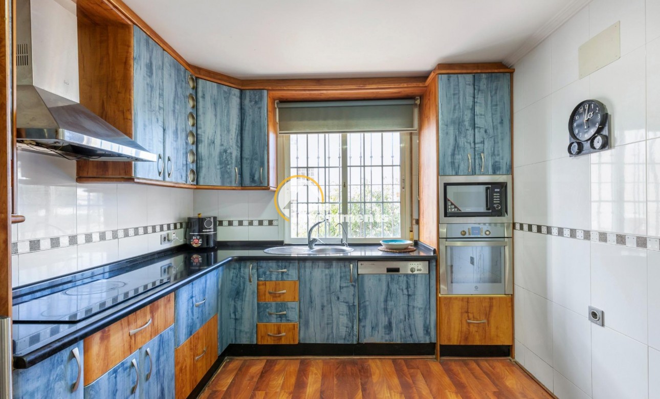 Bestaande bouw - Half vrijstaande villa - Torrevieja - Aguas Nuevas