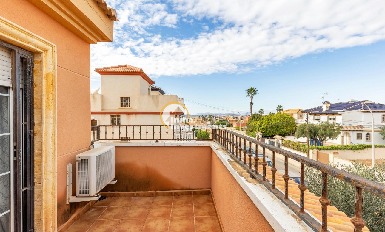 Bestaande bouw - Half vrijstaande villa - Torrevieja - Aguas Nuevas