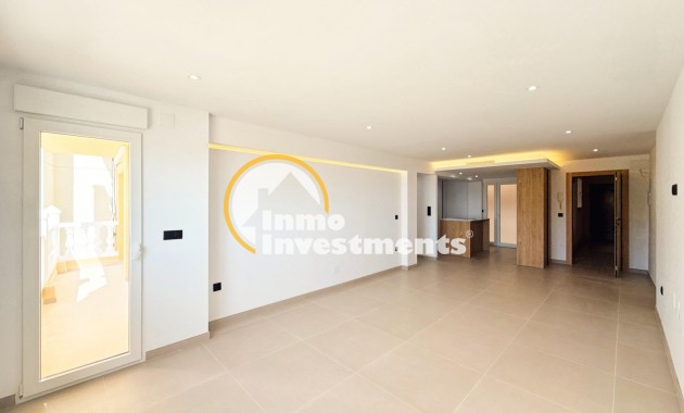 Resale - Apartment - Torrevieja - La Mata pueblo