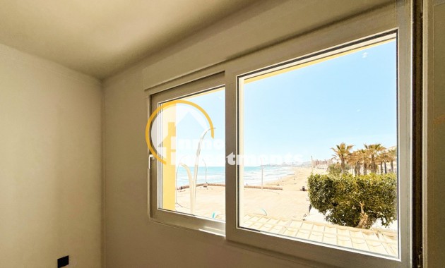 Resale - Apartment - Torrevieja - La Mata pueblo