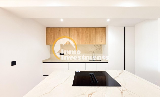 Resale - Apartment - Torrevieja - La Mata pueblo