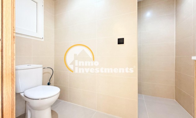 Resale - Apartment - Torrevieja - La Mata pueblo