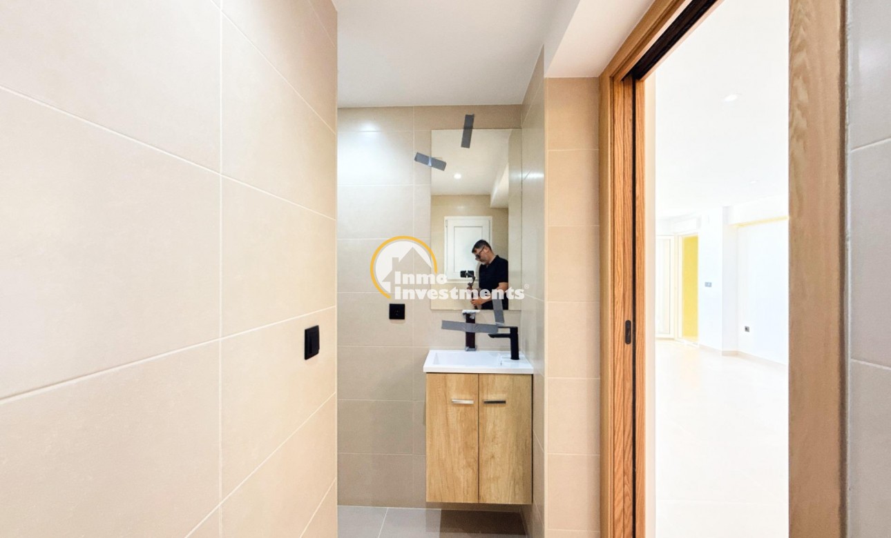 Resale - Apartment - Torrevieja - La Mata pueblo