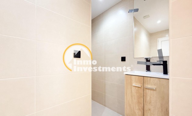 Resale - Apartment - Torrevieja - La Mata pueblo