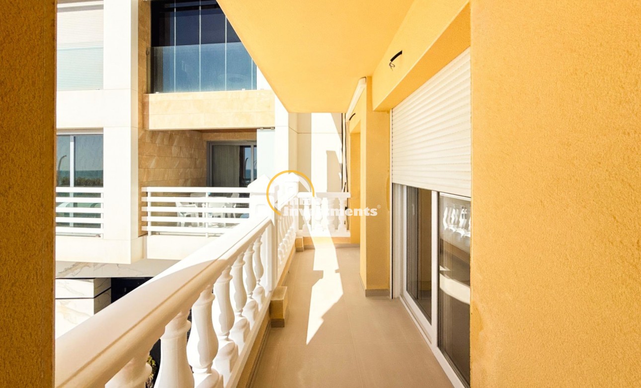 Resale - Apartment - Torrevieja - La Mata pueblo