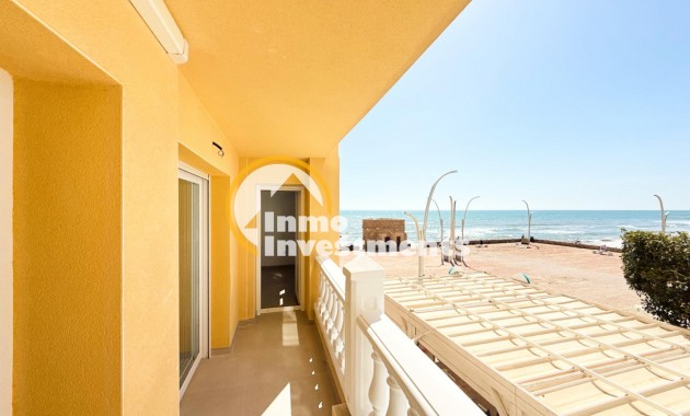 Resale - Apartment - Torrevieja - La Mata pueblo