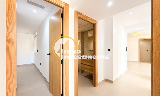 Resale - Apartment - Torrevieja - La Mata pueblo