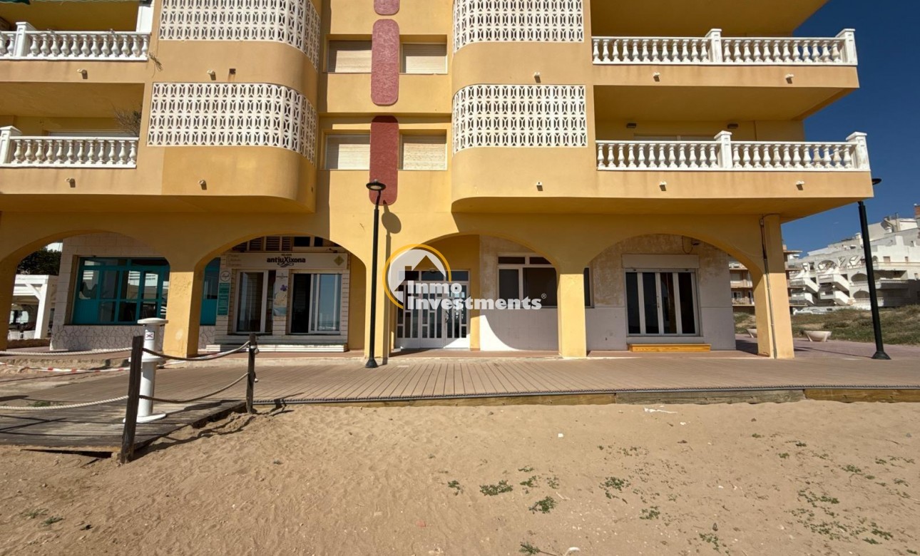 Resale - Apartment - Torrevieja - La Mata pueblo