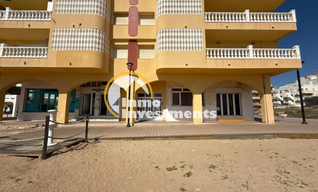 Resale - Apartment - Torrevieja - La Mata pueblo