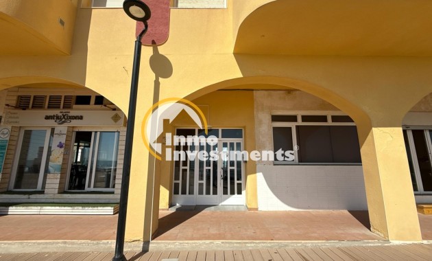 Resale - Apartment - Torrevieja - La Mata pueblo