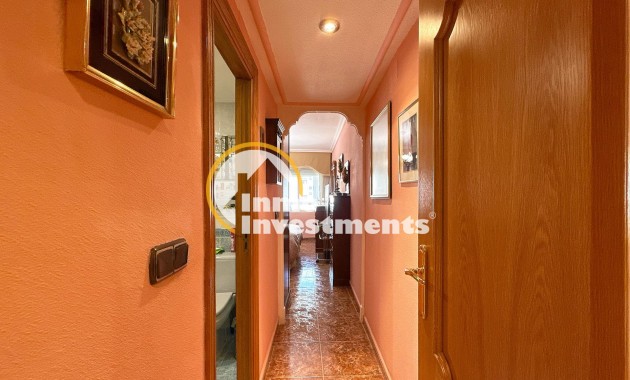 Resale - Apartment - Torrevieja - Playa del Cura