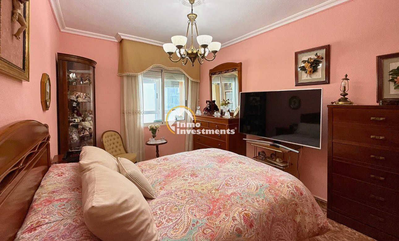 Resale - Apartment - Torrevieja - Playa del Cura