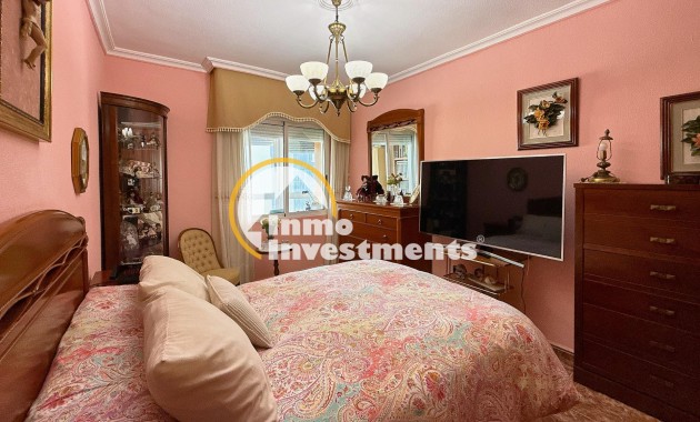 Resale - Apartment - Torrevieja - Playa del Cura