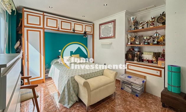 Resale - Apartment - Torrevieja - Playa del Cura