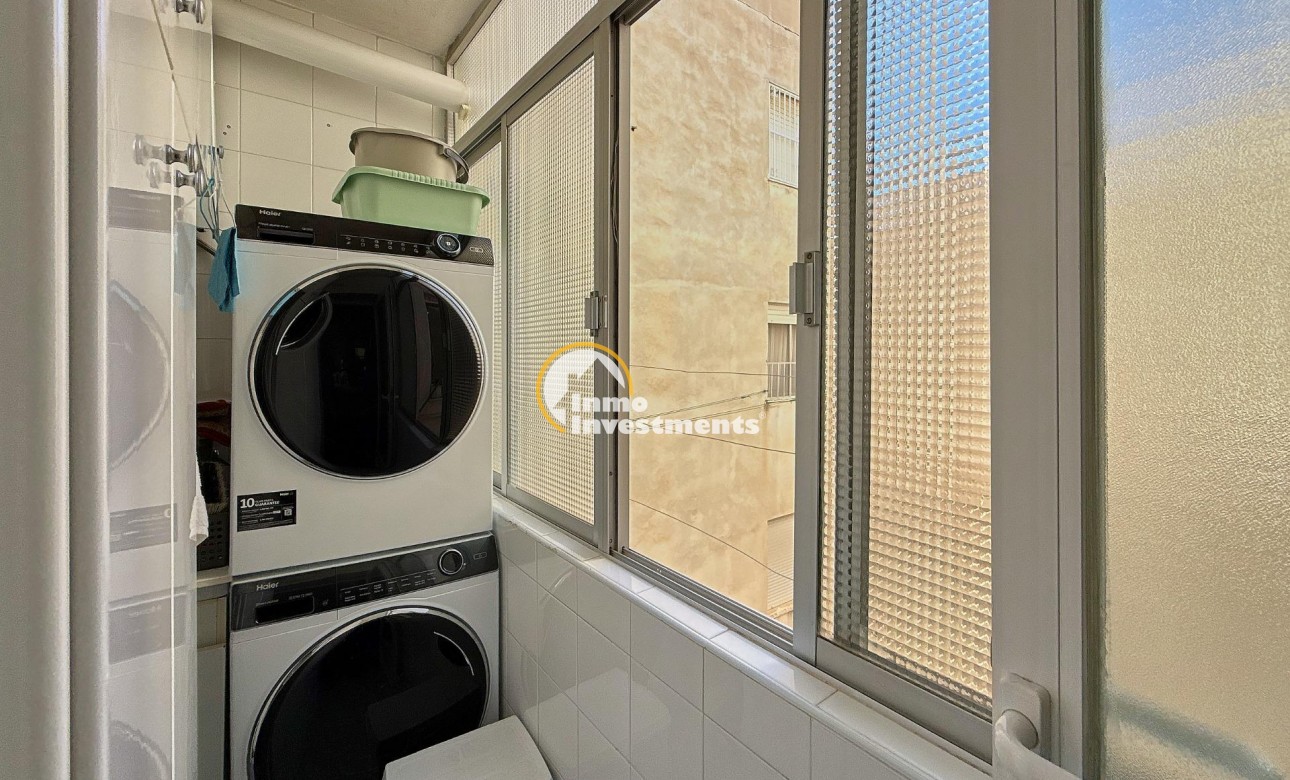Resale - Apartment - Torrevieja - Playa del Cura