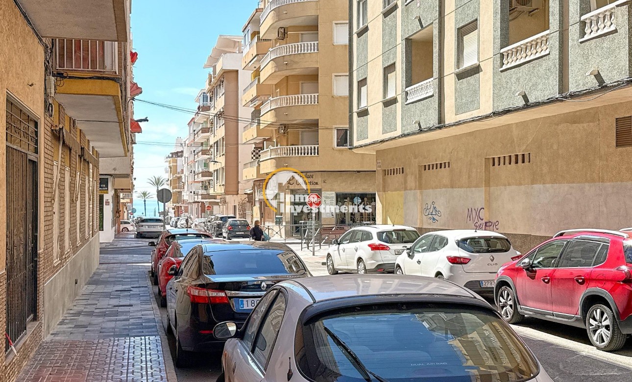 Resale - Apartment - Torrevieja - Playa del Cura