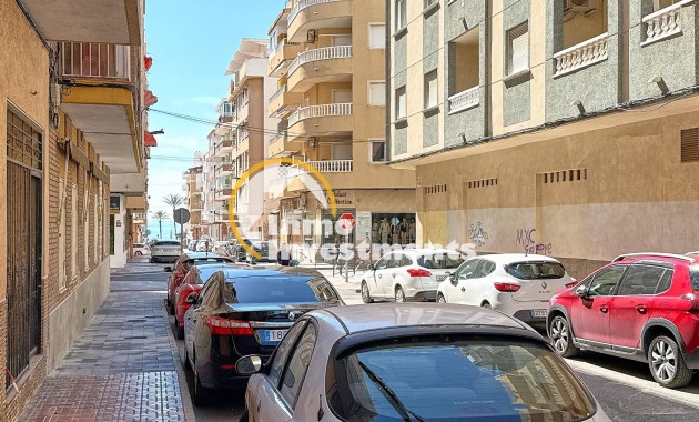 Resale - Apartment - Torrevieja - Playa del Cura