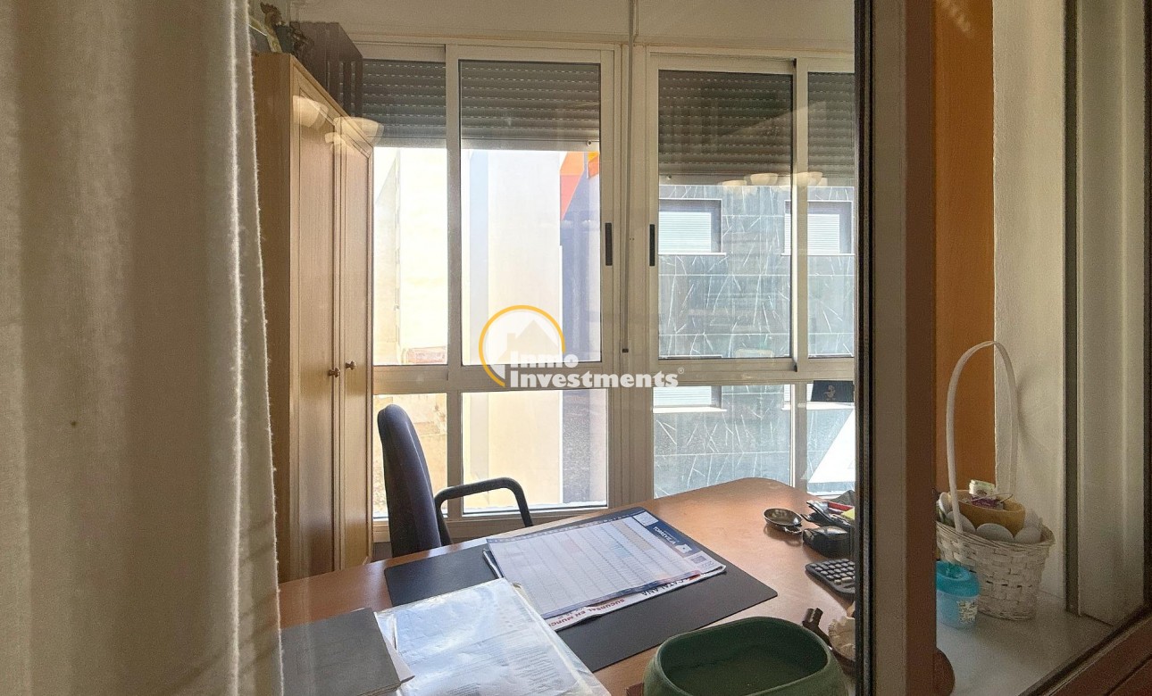 Resale - Apartment - Torrevieja - Playa del Cura