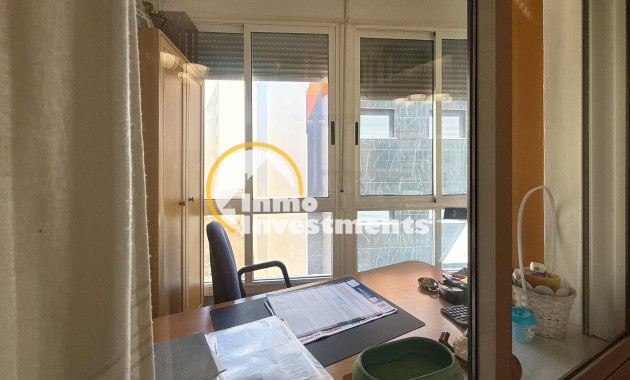 Resale - Apartment - Torrevieja - Playa del Cura