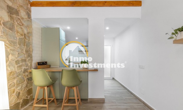 Reventa - Chalet adosado - Torrevieja