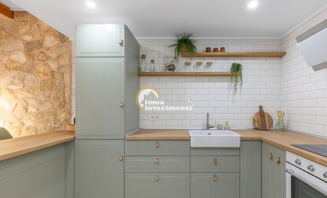 Reventa - Chalet adosado - Torrevieja