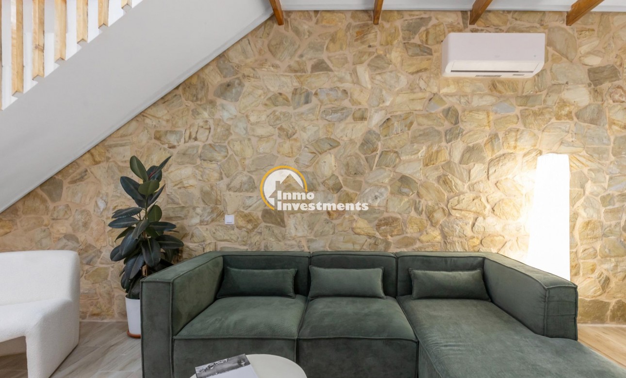 Reventa - Chalet adosado - Torrevieja