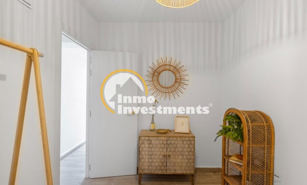 Reventa - Chalet adosado - Torrevieja