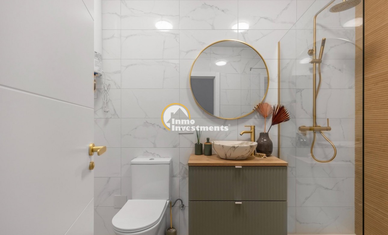 Reventa - Chalet adosado - Torrevieja