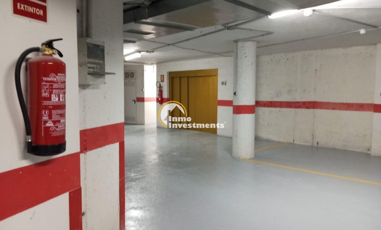 Resale - Garage - Torrevieja - La Mata