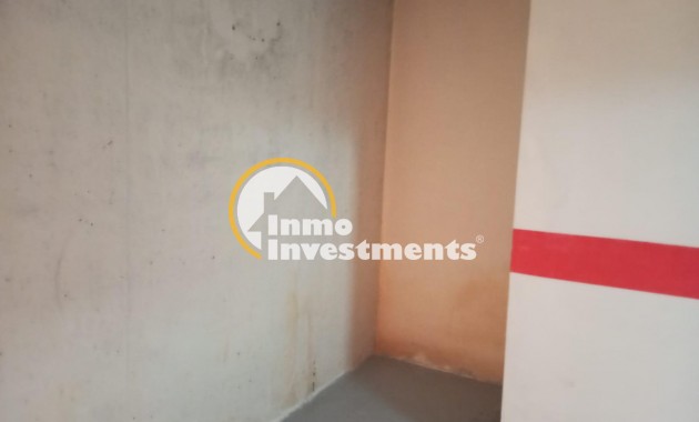 Resale - Garage - Torrevieja - La Mata